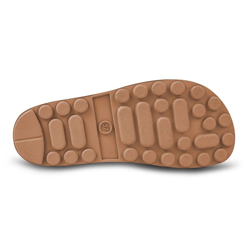 Fantasy Desponia Beige brush, skinn