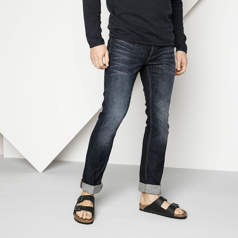 Birkenstock Arizona Svart oljet skinn smal