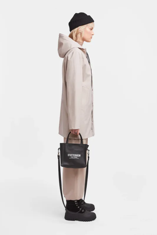 Stutterheim Stockholm lett regnjakke sand unisex