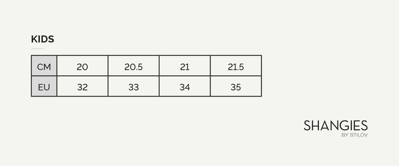 Shangies Barn Blue dots