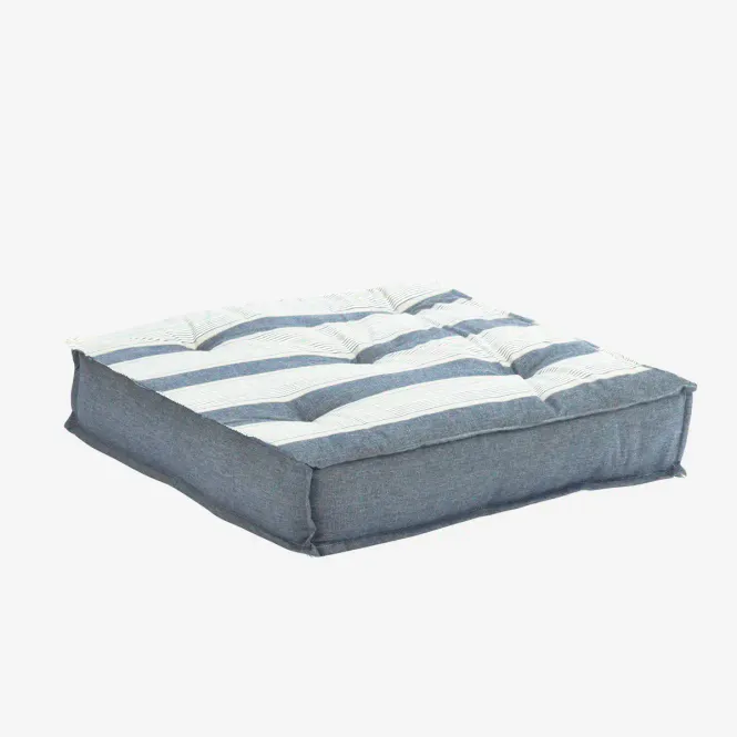 Hovedbilde Madam Stoltz Sittepute 60x60x12cm blå/hvit